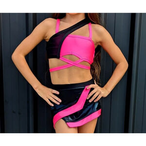 Dance Costume Dazzle Me XL Adult Pink/Black 2 PC Jazz Tap Sequins